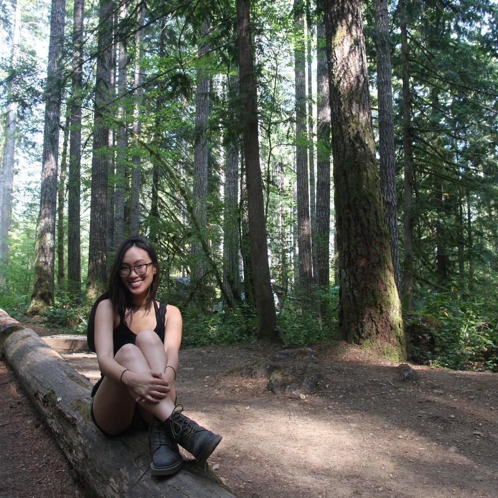 Meet your Posher, Tina